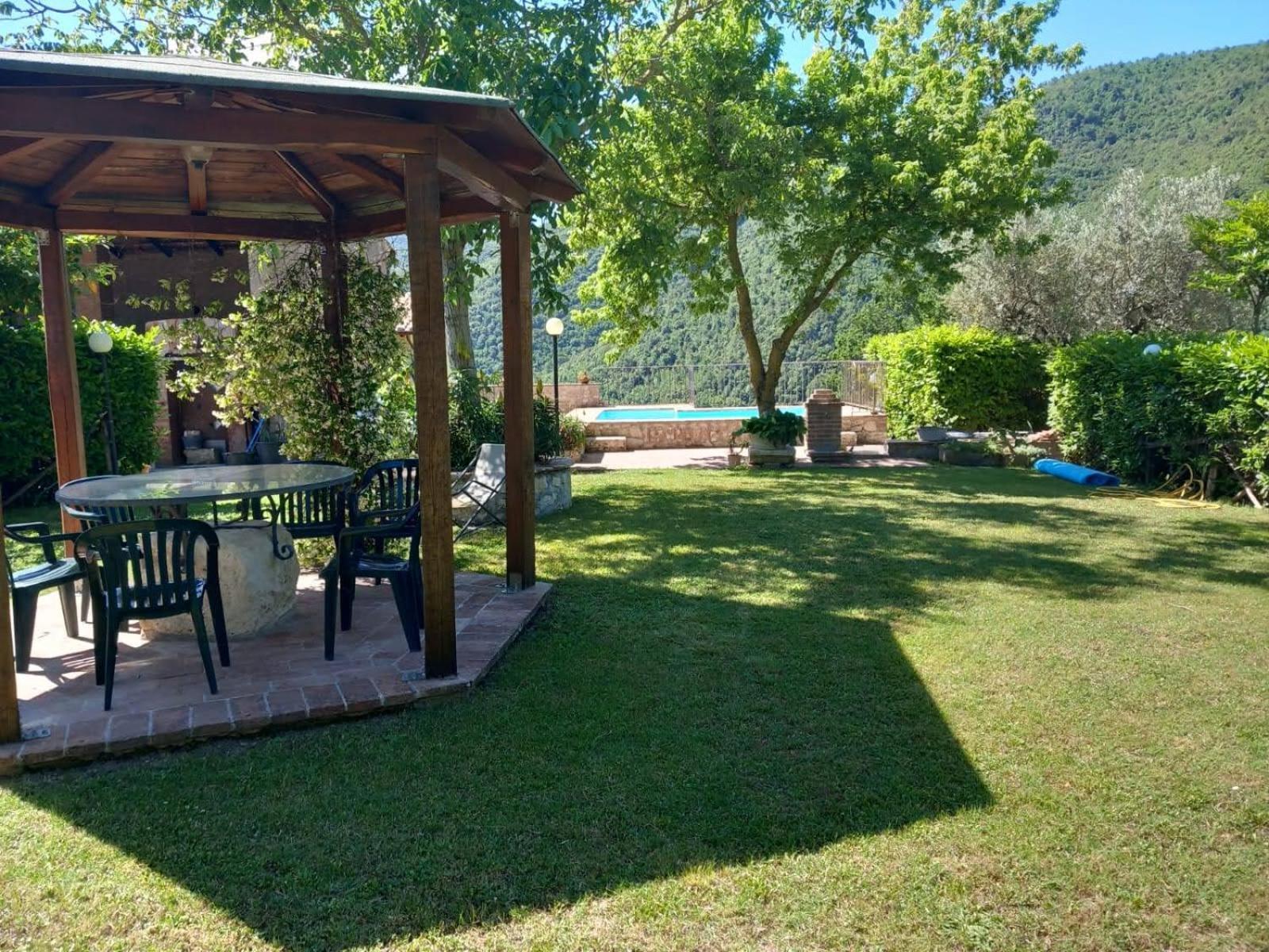 נארני Montanari Agrivillage מראה חיצוני תמונה